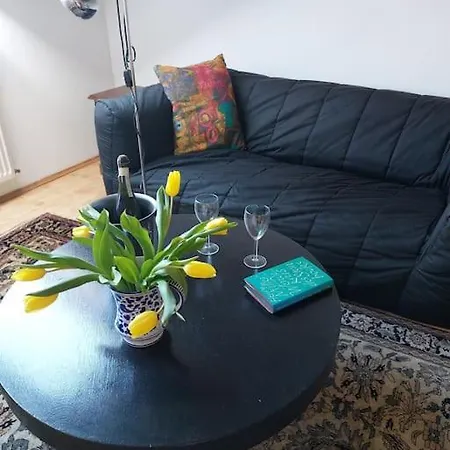 Helle Ruhige Zu Vermieten * Kassel